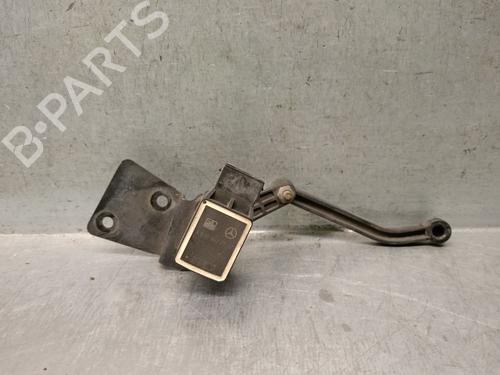 Motor de regulação de faróis MERCEDES-BENZ M-CLASS (W164) ML 280 CDI 4-matic (164.120) (190 hp) 30576721