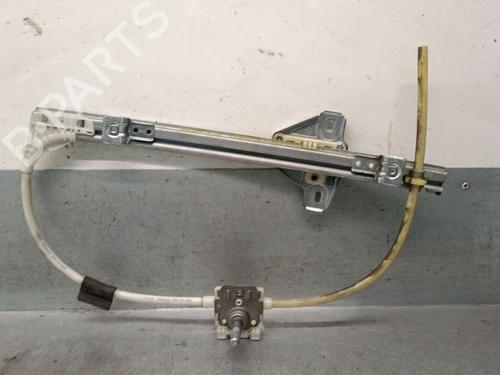 Rudehejsemekanisme Højre bagtil RENAULT MEGANE I (BA0/1_) 1.6 e (BA0F, BA0S) (90 hp) 31044519