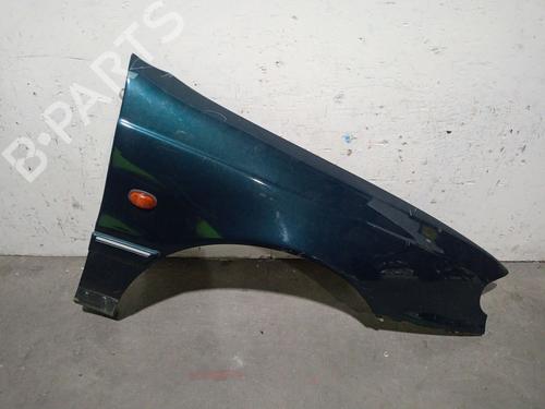 Used Right front fenders Right front fenders 38592560 38592560