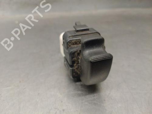Used Right front window switch Right front window switch MITSUBISHI SPACE WAGON (N9_W, N8_W) 2.4 GDI (N84W) (150 hp) 40611152 40611152
