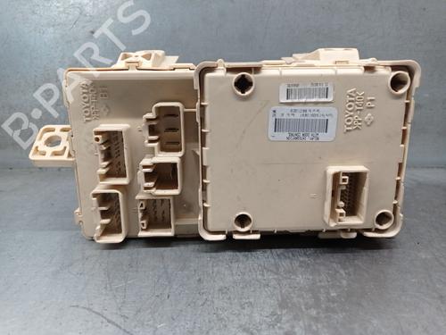 Fuse box TOYOTA AVENSIS (_T25_) 1.8 VVT-i (ZZT251_, ZZT251R) | BP20663360E1 