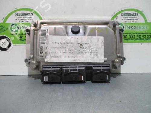 Used Engine control unit (ECU) Engine control unit (ECU) 2123605 2123605