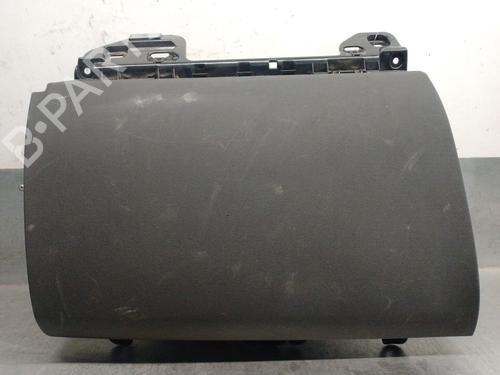 Used Glove box VOLVO XC90 II (256) D5 AWD (235 hp) 32304129