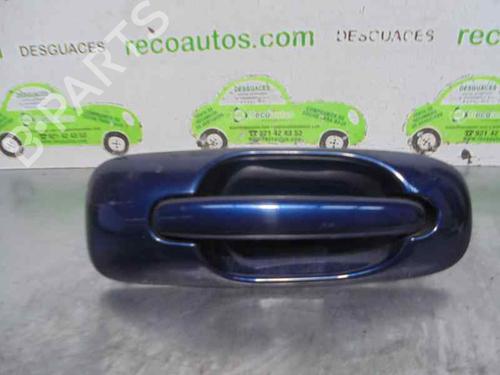 Used Rear left exterior door handle CHRYSLER VOYAGER IV (RG, RS) 2.5 CRD (141 hp) 12187246