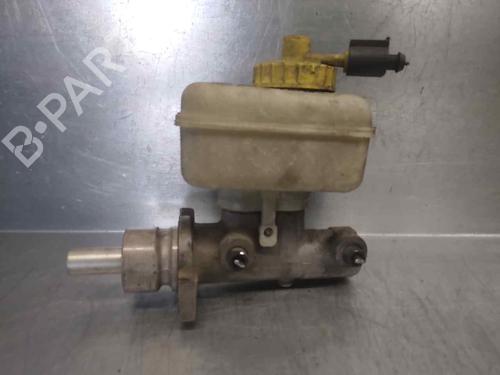 Used Brake master cylinder VW GOLF IV (1J1) 1.6 (100 hp) 10312076