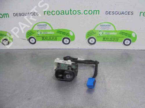 Used Right front window switch MERCEDES-BENZ CLK (C209) CLK 270 CDI (209.316) (170 hp) 3490693