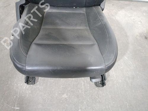 Right front seat VOLVO XC40 (536) D4 AWD | BP29916645C16 