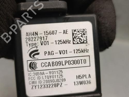 Ignition barrel VOLVO V40 Hatchback (525) D3 | BP31161188M48 