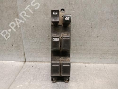 Used Left front window switch Left front window switch NISSAN X-TRAIL I (T30) 2.2 DCi (114 hp) 39695933 39695933