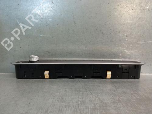 Switch BMW X6 (G06, F96) xDrive 40 d Mild-Hybrid | BP28726312I30 