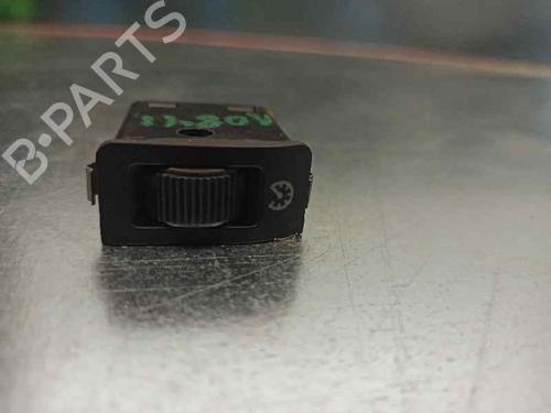 Used Switch BMW 7 (E38) 725 tds (143 hp) 21019679
