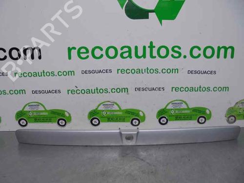 Used Tailgate handle HYUNDAI ELANTRA III Saloon (XD) 1.6 (107 hp) 2119476