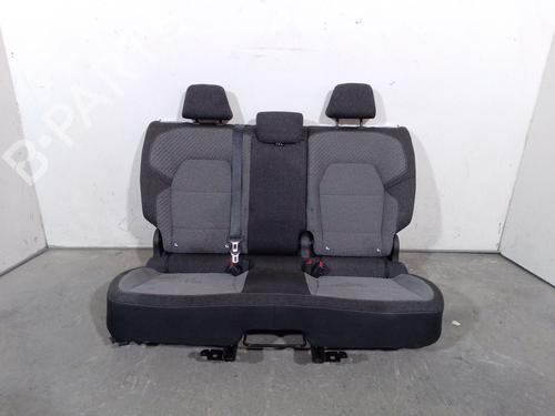 Asientos traseiros Asientos traseiros MITSUBISHI ASX (VSX_, VSE_) 1.6 HYBRID (VSEH6) (143 hp) 36390696 36390696