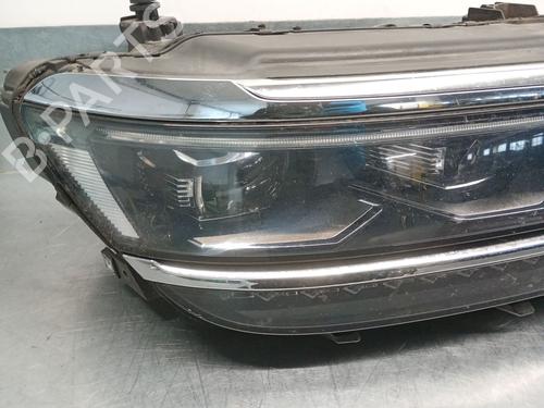Right headlight VW TIGUAN (5N_) 2.0 TDI | BP29457392C29 