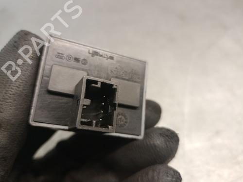 Left front window switch VW TRANSPORTER T5 Bus (7HB, 7HJ, 7EB, 7EJ) 1.9 TDI | BP33019205I27 - Image 5