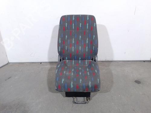 Used Left front seat IVECO DAILY II Platform/Chassis 35-12 (15130311, 15130411, 15131111, 15131204, 15131211,... (122 hp) 25273440