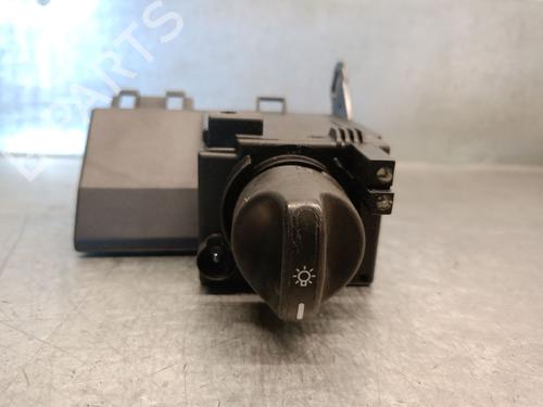 Used Headlight switch Headlight switch 37442452 37442452