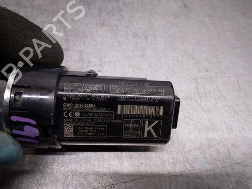 Switch TOYOTA YARIS (_P13_) 1.5 Hybrid (NHP130_, NHP130) | BP15981756I30 