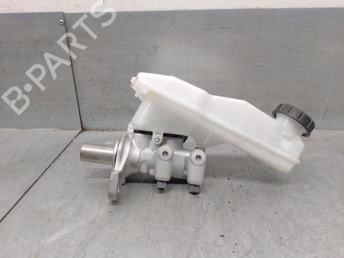 Used Brake master cylinder PEUGEOT 2008 II (UD_, US_, UY_, UJ_, UR_, UC_) 1.2 PureTech 100 (USHNK) (101 hp) 29639528