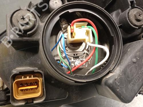 Right headlight HYUNDAI GETZ (TB) 1.1 | BP31083677C29 