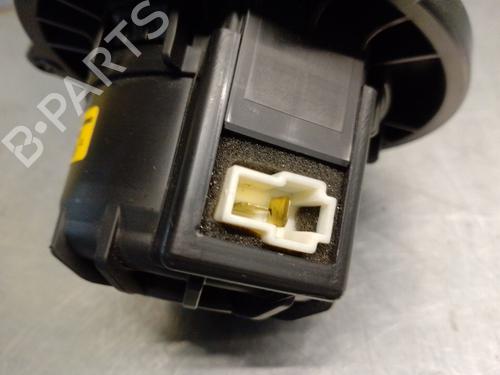 Heater blower motor KIA SORENTO III (UM) 2.2 CRDi | BP27555710M62 
