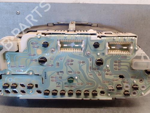 Instrument cluster VOLVO V40 Estate (645) 1.9 TD | BP29332067C47 