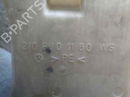 Windscreen washer tank MERCEDES-BENZ E-CLASS (W210) E 300 Turbo-D (210.025) | BP7546072C113 
