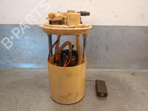 Used Fuel pump FIAT GRANDE PUNTO (199_) 1.3 D Multijet (75 hp) 20665590