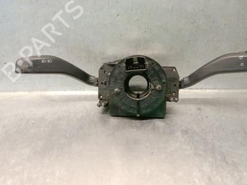 Used Headlight switch VW POLO (9N_, 9A_) 1.4 16V (75 hp) 27327136