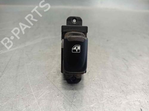 Used Right rear window switch HYUNDAI ACCENT III (MC) 1.4 GL (97 hp) 9577313