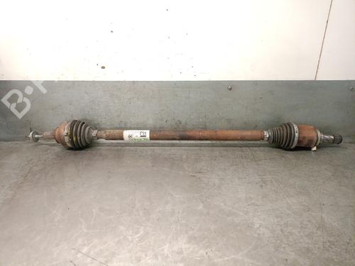 Used Right front driveshaft SMART FORFOUR Hatchback (453) electric drive / EQ (453.091) (56 hp) 26882167