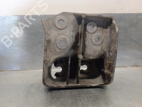 Used Engine mount SUBARU LEGACY IV Estate (BP) [2003-2009]  13238411