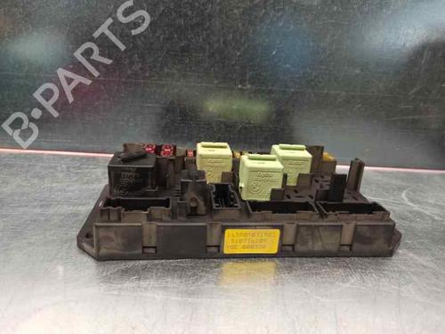 Fuse box LAND ROVER RANGE ROVER III (L322) 3.0 D 4x4 | BP5680938E1 