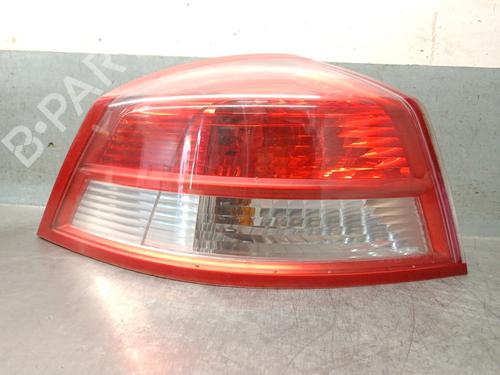 Used Left taillight RENAULT VEL SATIS (BJ0_) 2.0 dCi (BJ03, BJ0B) (173 hp) 32469048