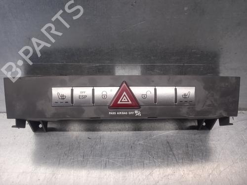 Used Switch MERCEDES-BENZ SLK (R171) 200 Kompressor (171.445) (184 hp) 20265205