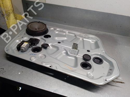 Rudehejsemekanisme ventre foran HYUNDAI SONATA V (NF) 2.0 CRDi | BP30803721C22