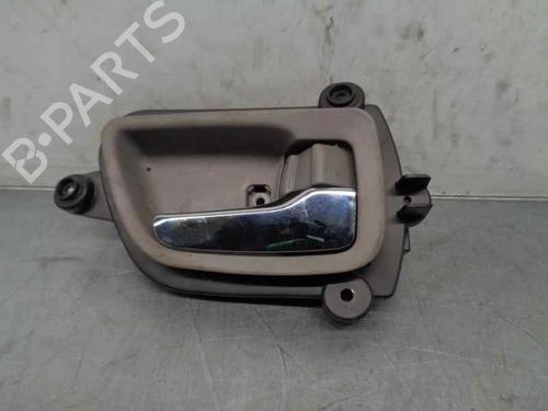 Used Front right interior door handle MITSUBISHI GRANDIS (NA_W) 2.0 DI-D (NA8W) (136 hp) 6940239