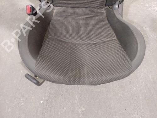 Left front seat PEUGEOT 206 Hatchback (2A/C) 1.4 HDi eco 70 | BP26569377C15 