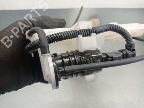 Windscreen washer tank PEUGEOT 3008 II SUV (MC_, MR_, MJ_, M4_) 1.2 THP/ PureTech 130 (MRHNSM, MRHNSU, MRHNSJ, MRHNYW,... | BP27628536C113