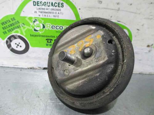Used Engine mount BMW 5 (E39) 528 i (193 hp) 8761783