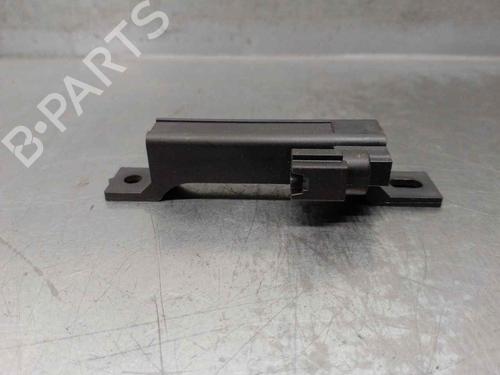 Antenne/Base NISSAN X-TRAIL III (T32_, T32R, T32RR) 1.6 dCi ALL MODE 4x4-i (NT32) (130 hp) 18254820