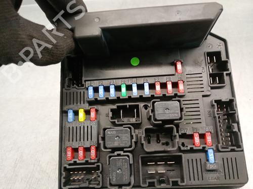 Fuse box NISSAN QASHQAI I (J10, NJ10)  | BP29877510E1