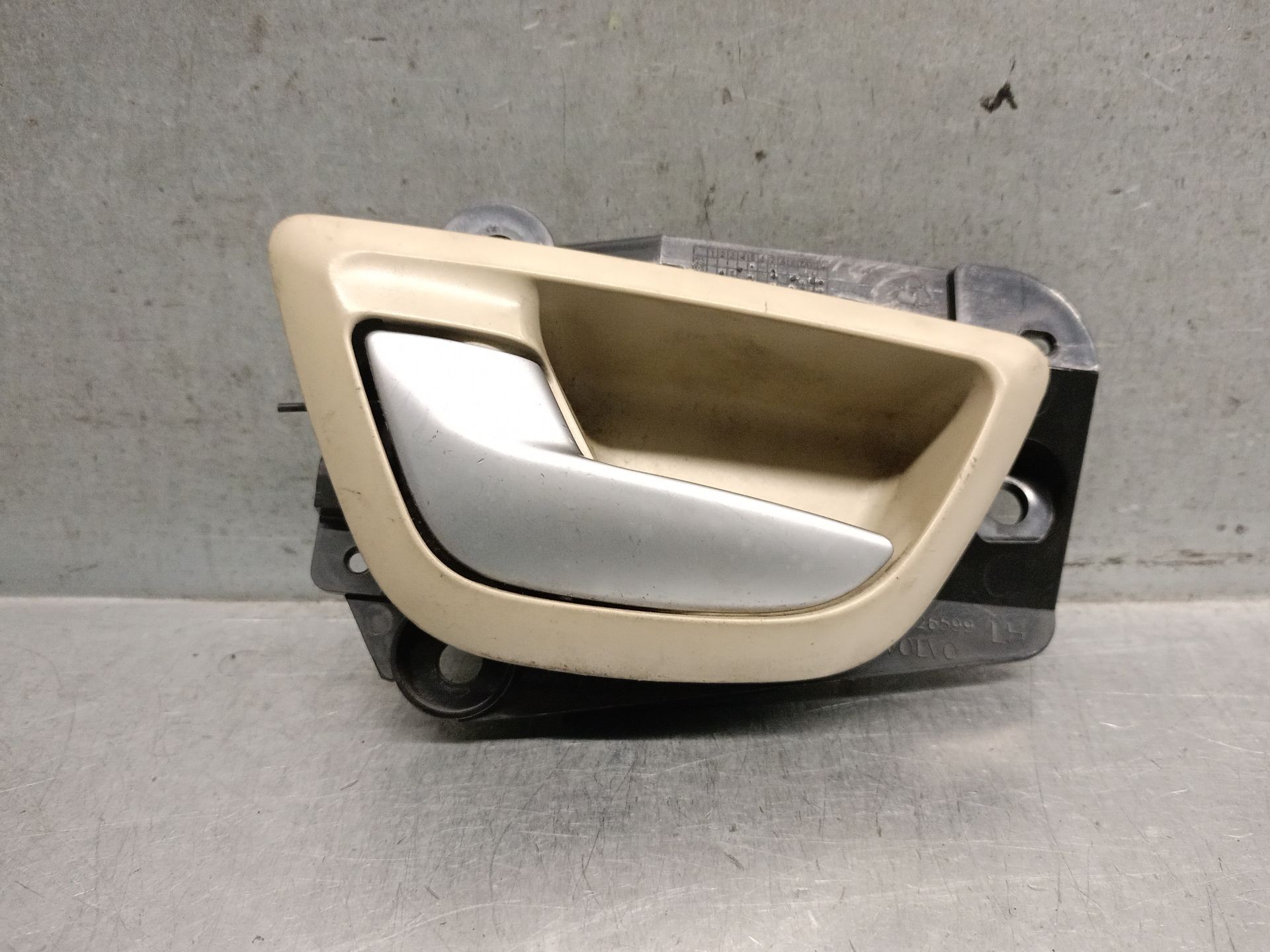 314 −2 中古美品 Front left interior door handle VOLVO XC90 I (275) 2.5 T AWD