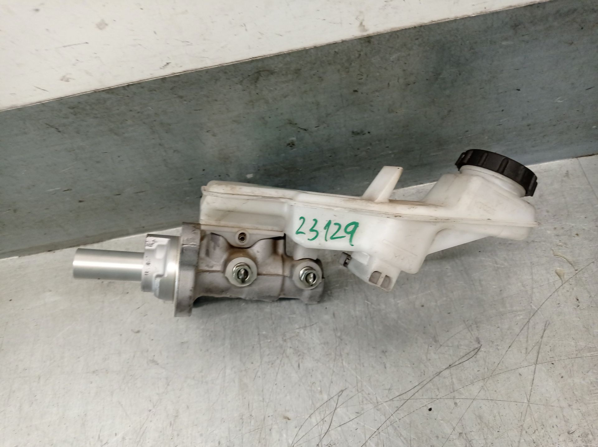 Brake master cylinder MAZDA 2 Hatchback (DL, DJ) 1.5 SKYACTIV-G