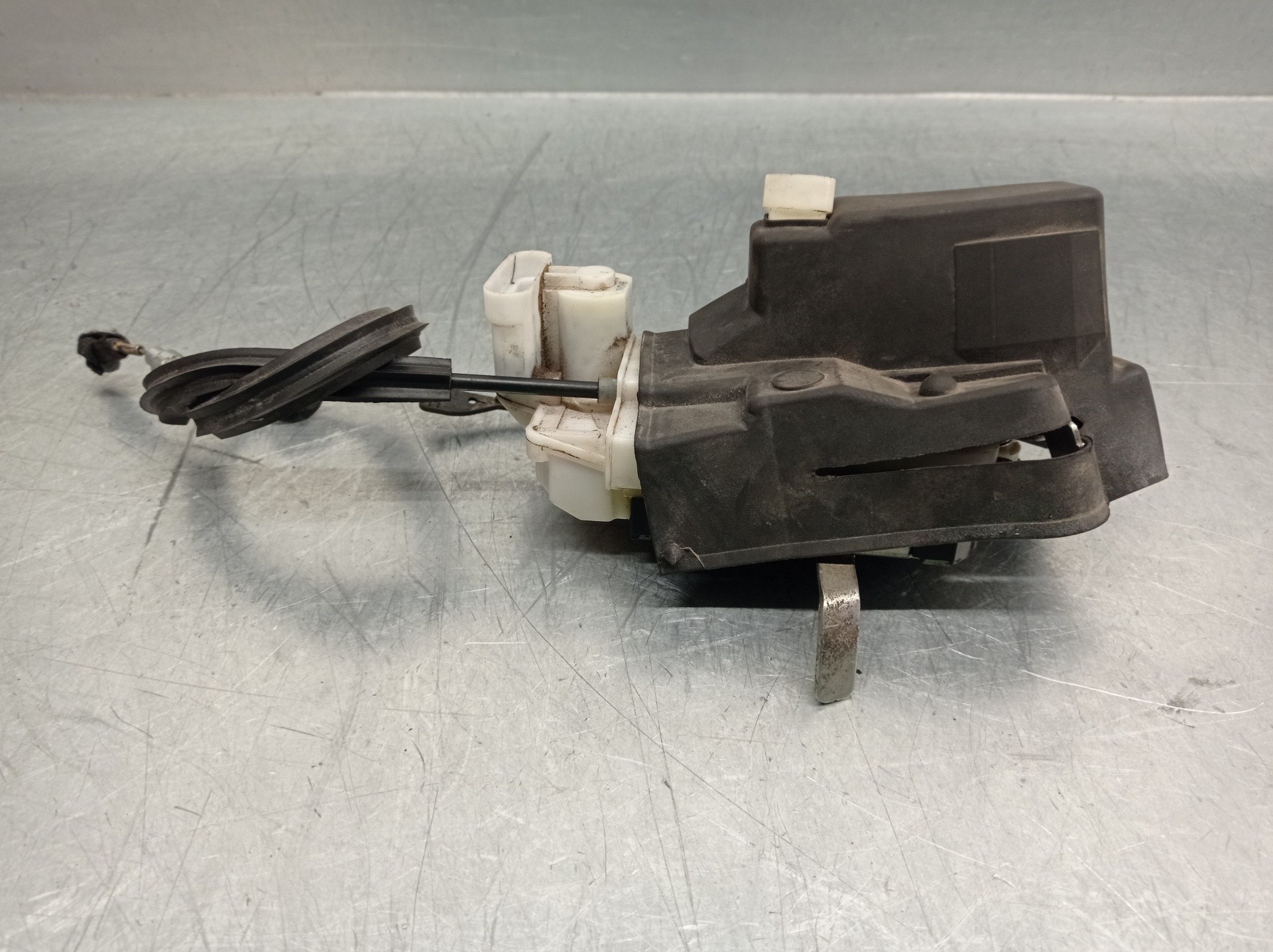 Front left lock – Maserati QUATTROPORTE V (2004-2026)