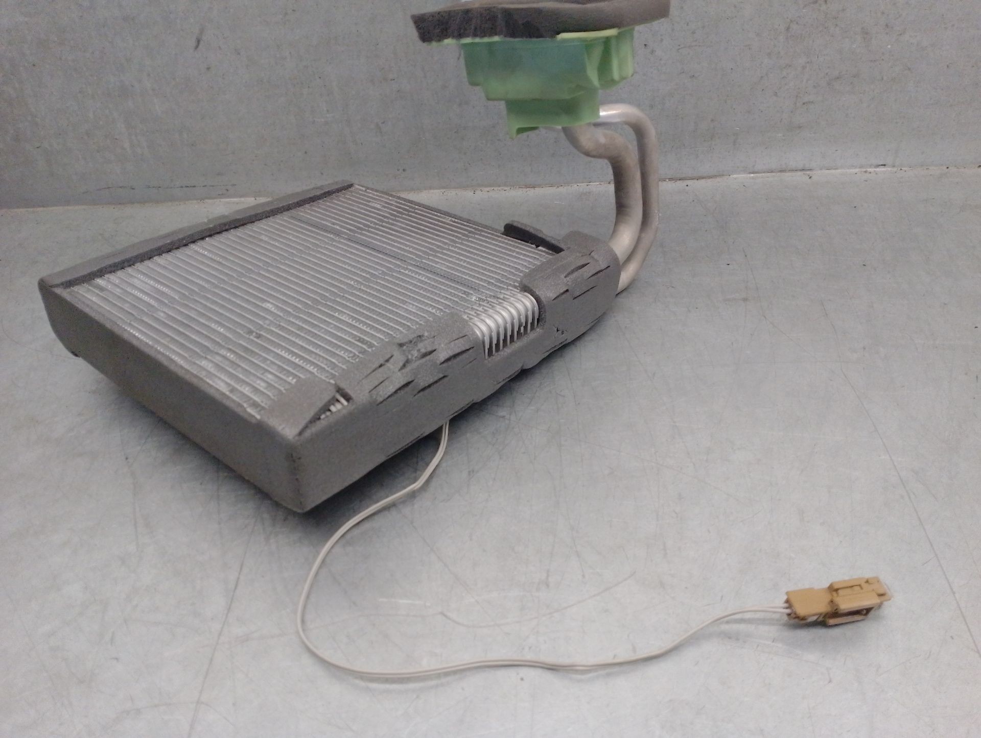 Evaporador AC Frankberg 1x Évaporateur De Climatisation Compatible Avec Cube Z12 1.5L 2008-2016 Juke F15 1.5L 1.6L 2010-2021 Juke Van F15 1.6L 2013-2021 Replacer# EV940000PFC Recambio Climatizador Nissan