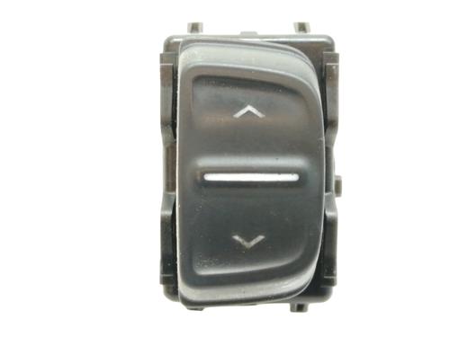 Used Right front window switch DACIA SANDERO II [2012-2025]  9751738