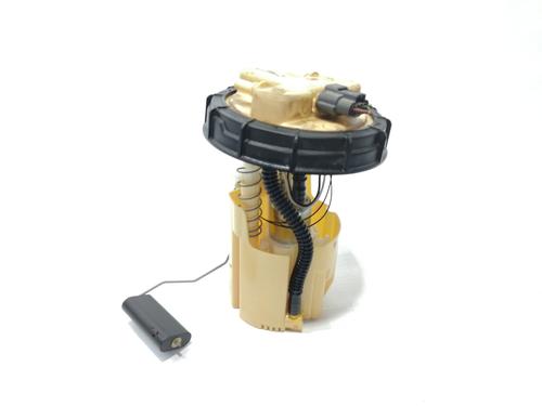 Used Fuel pump RENAULT CLIO IV Estate Van (KH_) 1.5 dCi 90 (90 hp) 8186653