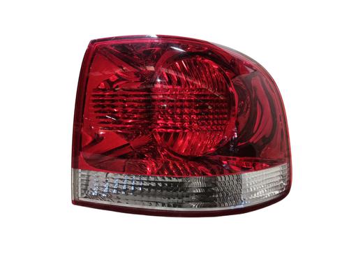 Høyre baklys VW TOUAREG (7LA, 7L6, 7L7) 3.0 V6 TDI (225 hp) 31066904