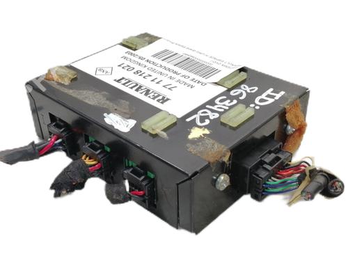 Used Electronic module RENAULT ESPACE IV (JK0/1_) [2002-2025]  8736201